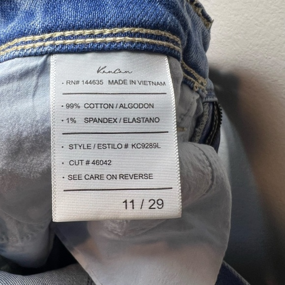 KanCan Juliany High Rise Flare Jeans Blue Light Wash Stretch Trendy Chic 30 x 33 - Picture 12 of 12